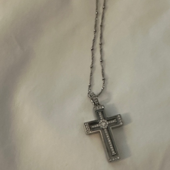 Origami Owl Jewelry - Origami Owl Silver Cross Necklace